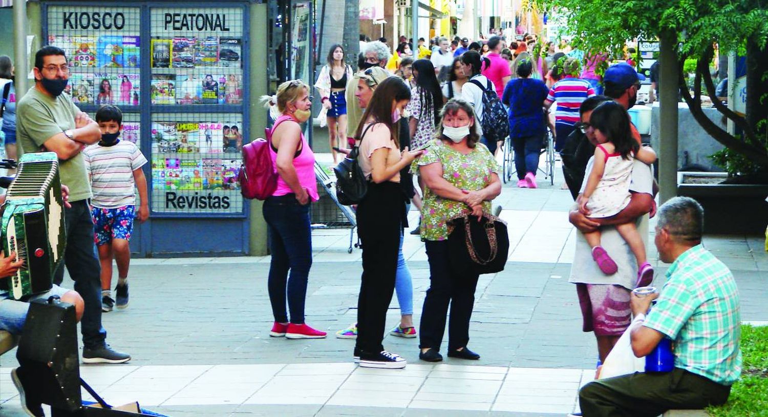 Se acordó el horario de cierre para los empleados de comercio