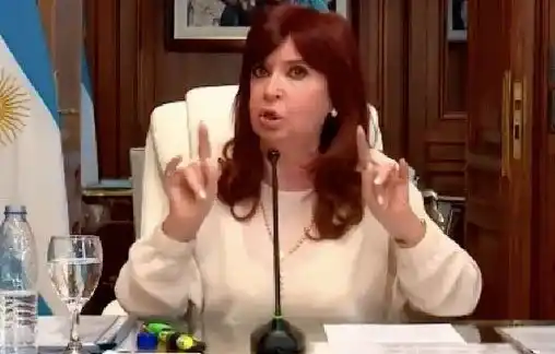 Una agenda alienada frente a la crisis social