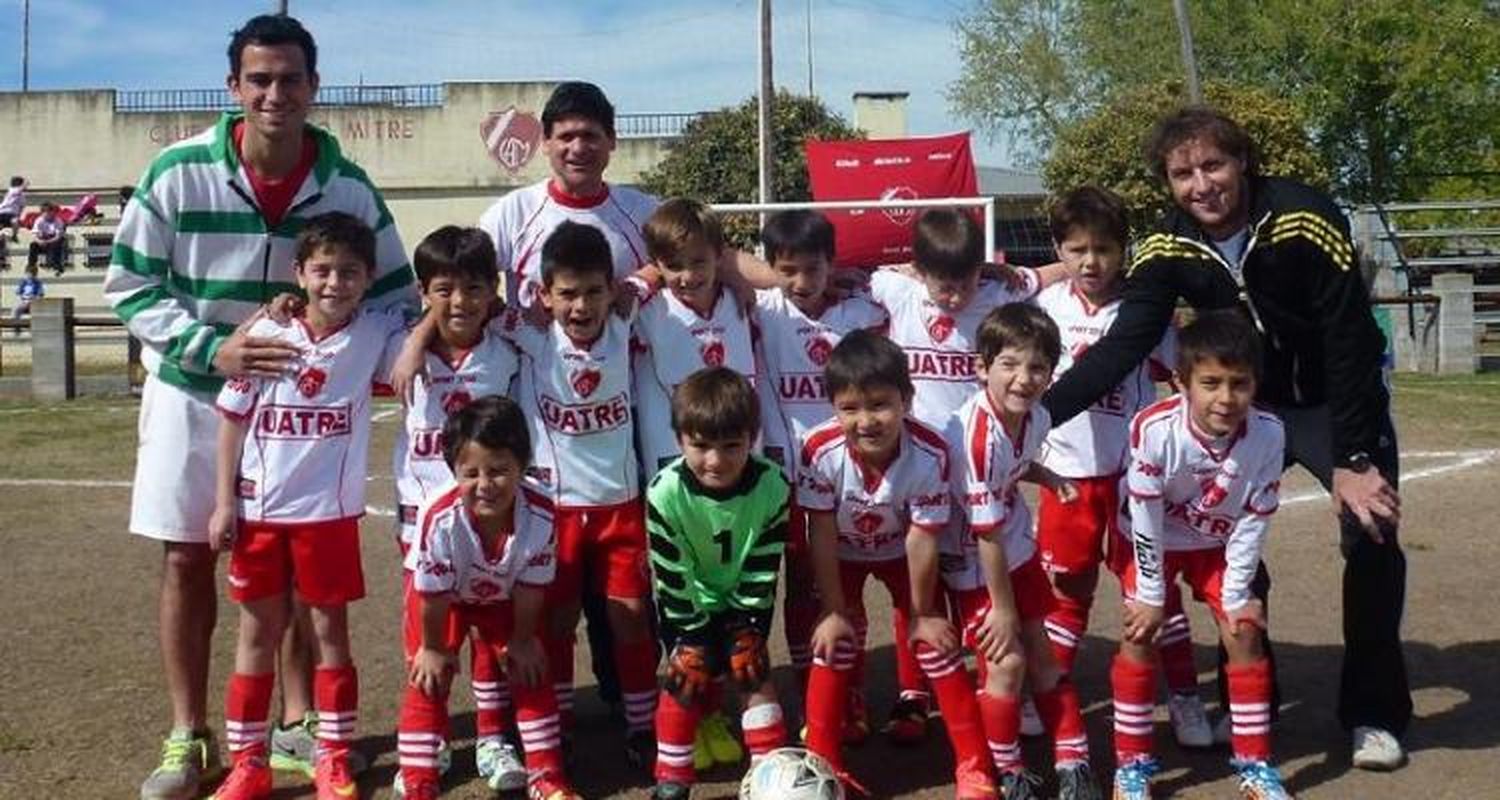 Mitre, el primer campeón  del Apertura