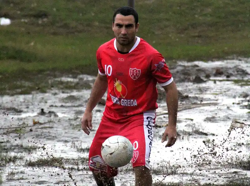 Julio Fiorotto: “Un campeón siempre tiene que embarrarse”