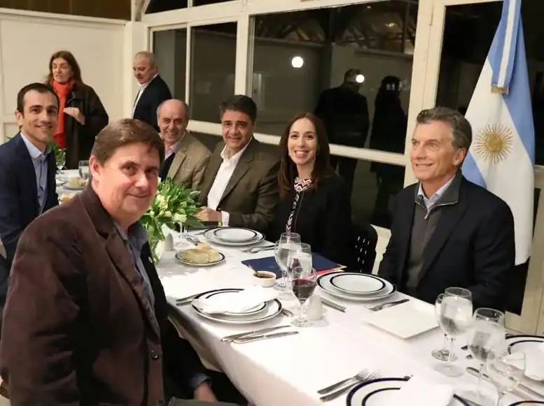 El intendente Gargaglione con Macri y la gobernadora Vidal
