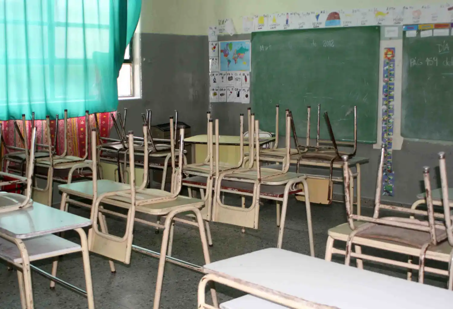 Suspensión de clases por los fuertes vientos