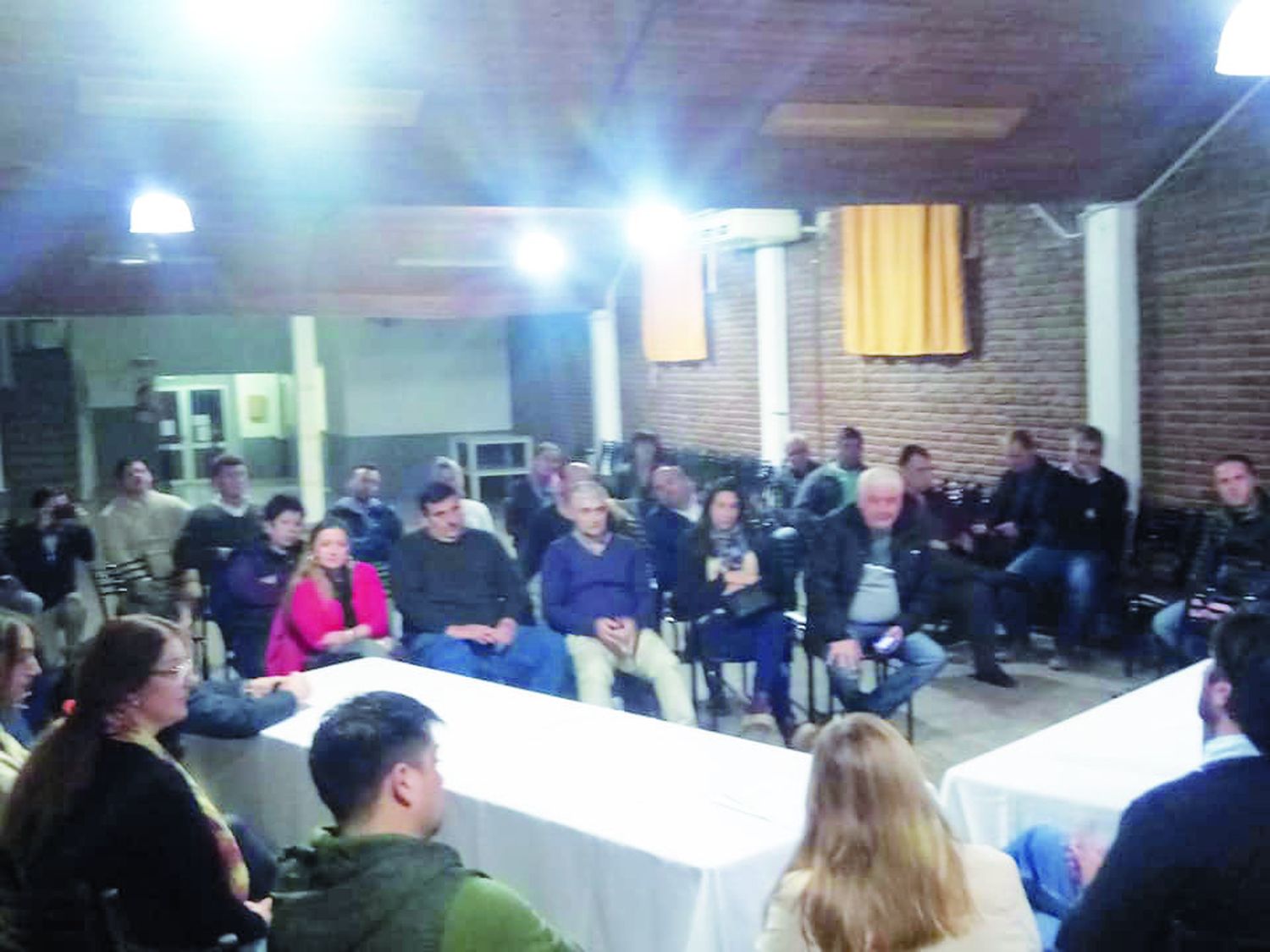 Supermercados chinos: Amplitud de sectores en la reunión del Centro Comercial