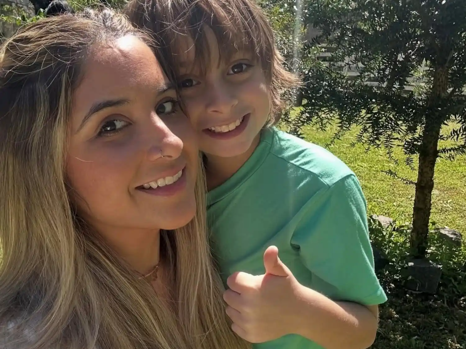"Entré abajo con casco y empecé a gritar ‘estoy aquí, no te rindas, estamos acá con papá", relató Martínez.