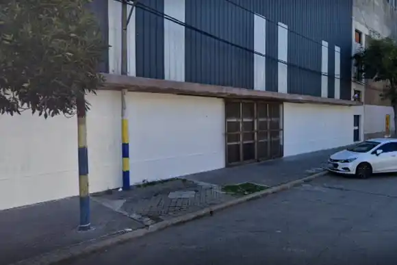 Un club de básquet denunció que grabaron a sus jugadoras mientras se bañaban en un vestuario de Rosario