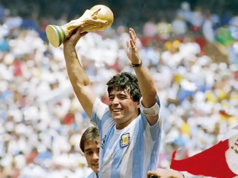 Martín Sánchez y su historia festejando el Mundial 86 en el vestuario de la Selección Argentina