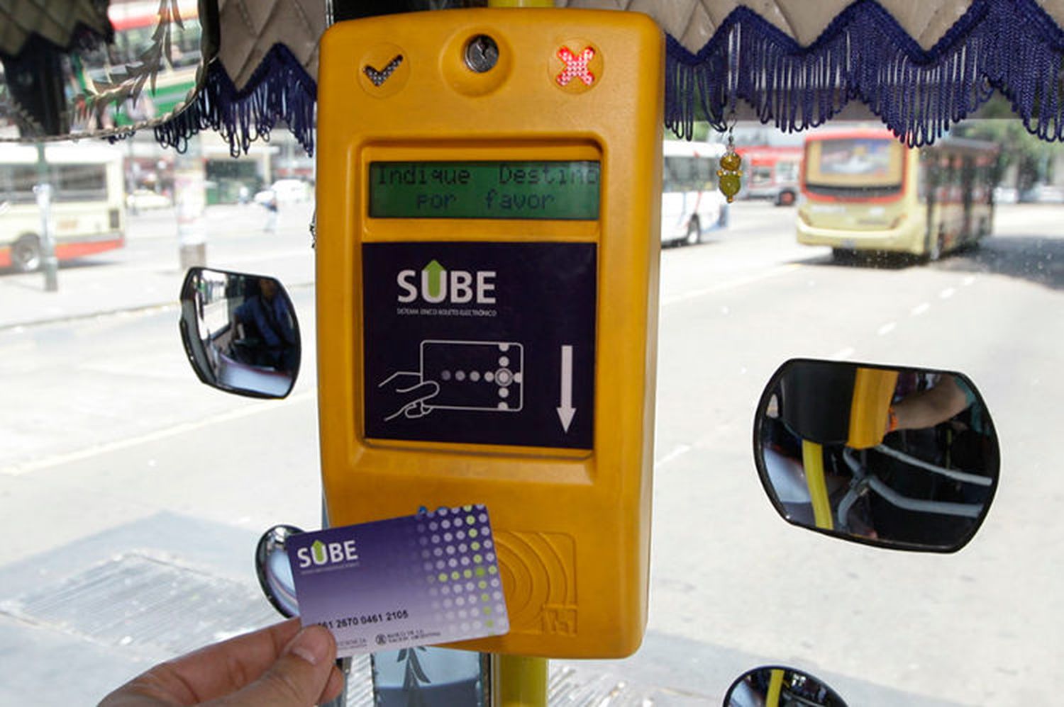 Ampliaron el saldo negativo de la SUBE pero aumentó el valor para adquirir la tarjeta