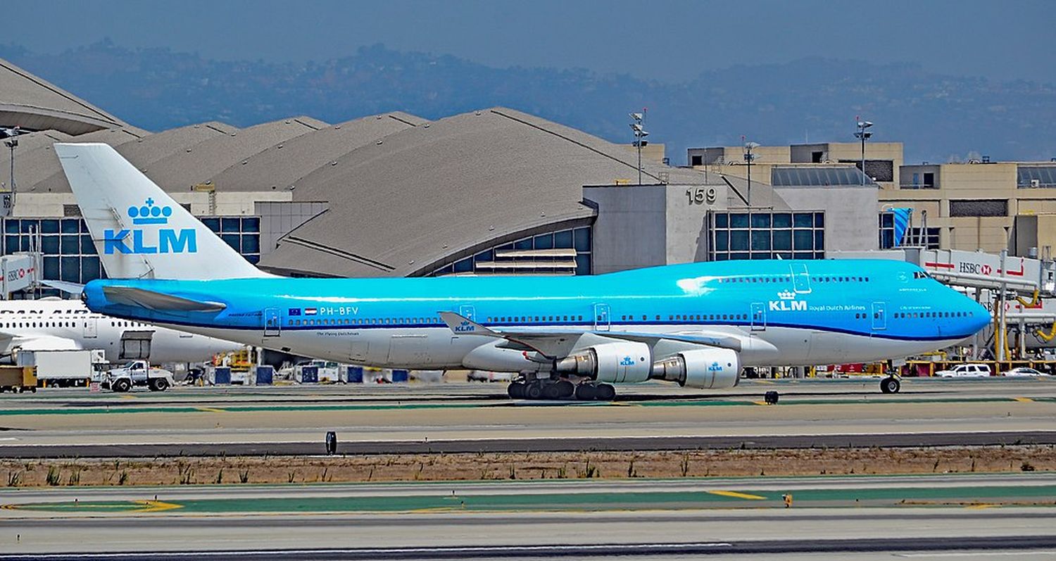 Adiós a una Reina: el último Boeing 747-400 Combi del mundo fue retirado