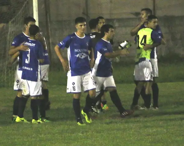 Central Larroque y Deportivo van por el título de la Copa Gualeguaychú
