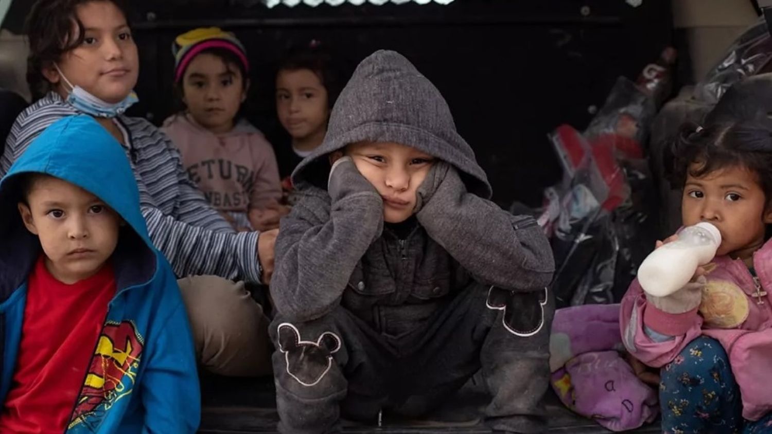 Denuncian que EE.UU. empieza a suspender los fondos de ayuda legal a menores migrantes no acompañados