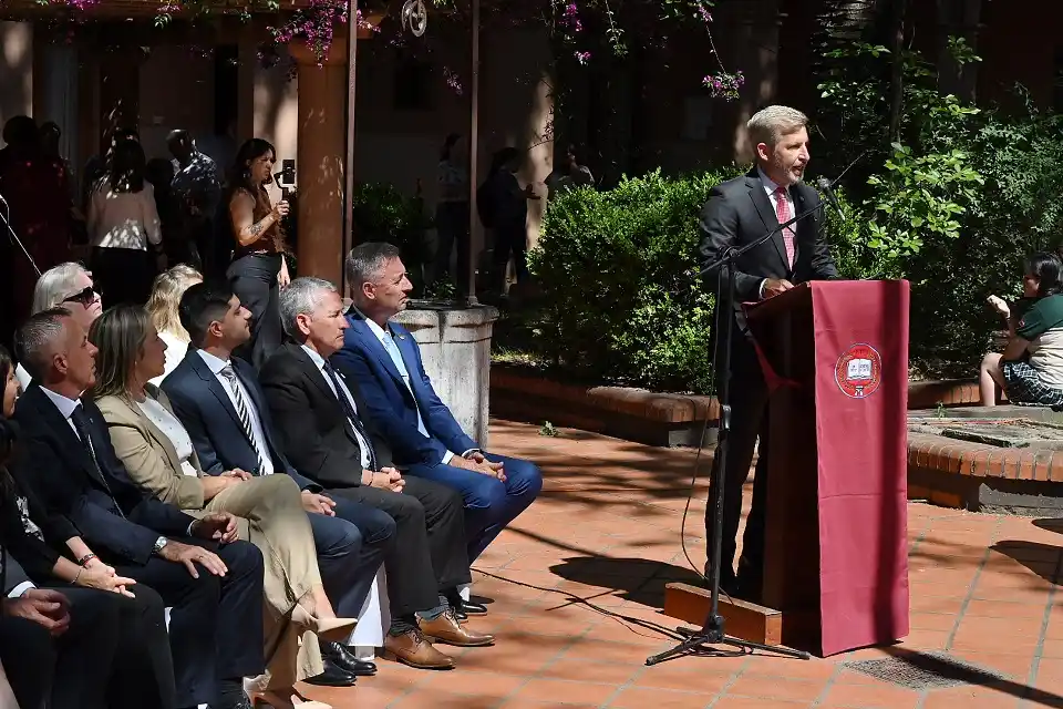 Concepción del Uruguay: Frigerio participó del homenaje por los 165 años de la primera Legislatura entrerriana