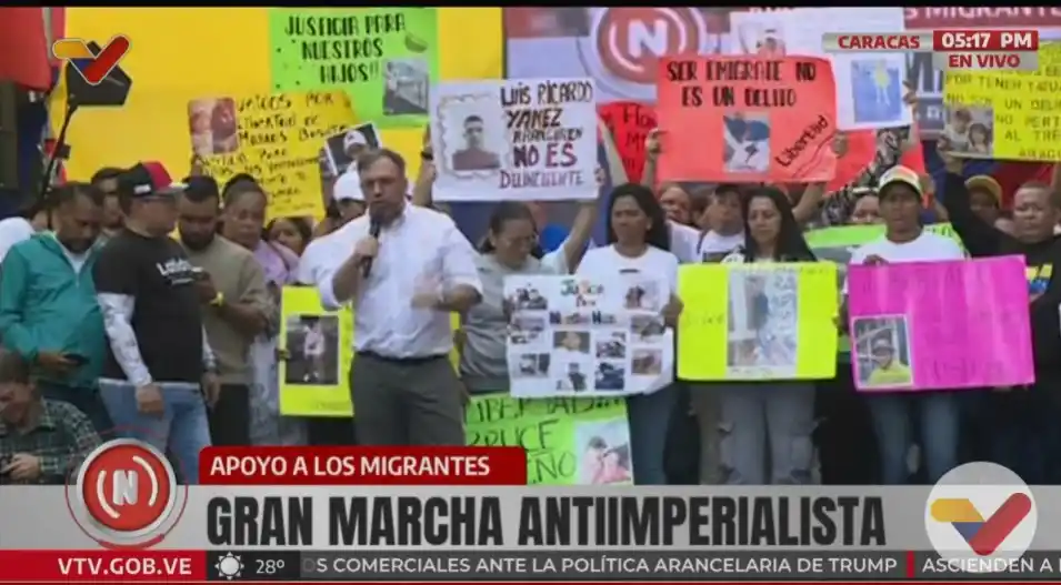 Canciller exige “LIBERACIÓN INMEDIATA DE MIGRANTES VENEZOLANOS”:  “tenemos listos los aviones” para buscarlos