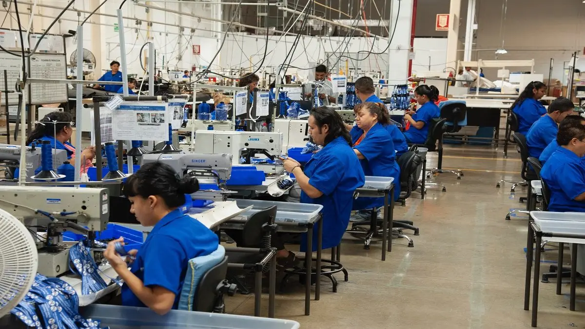 PÉRDIDA DE MILES DE EMPLEOS: consecuencias del Plan Migratorio en la frontera entre México y EE. UU.