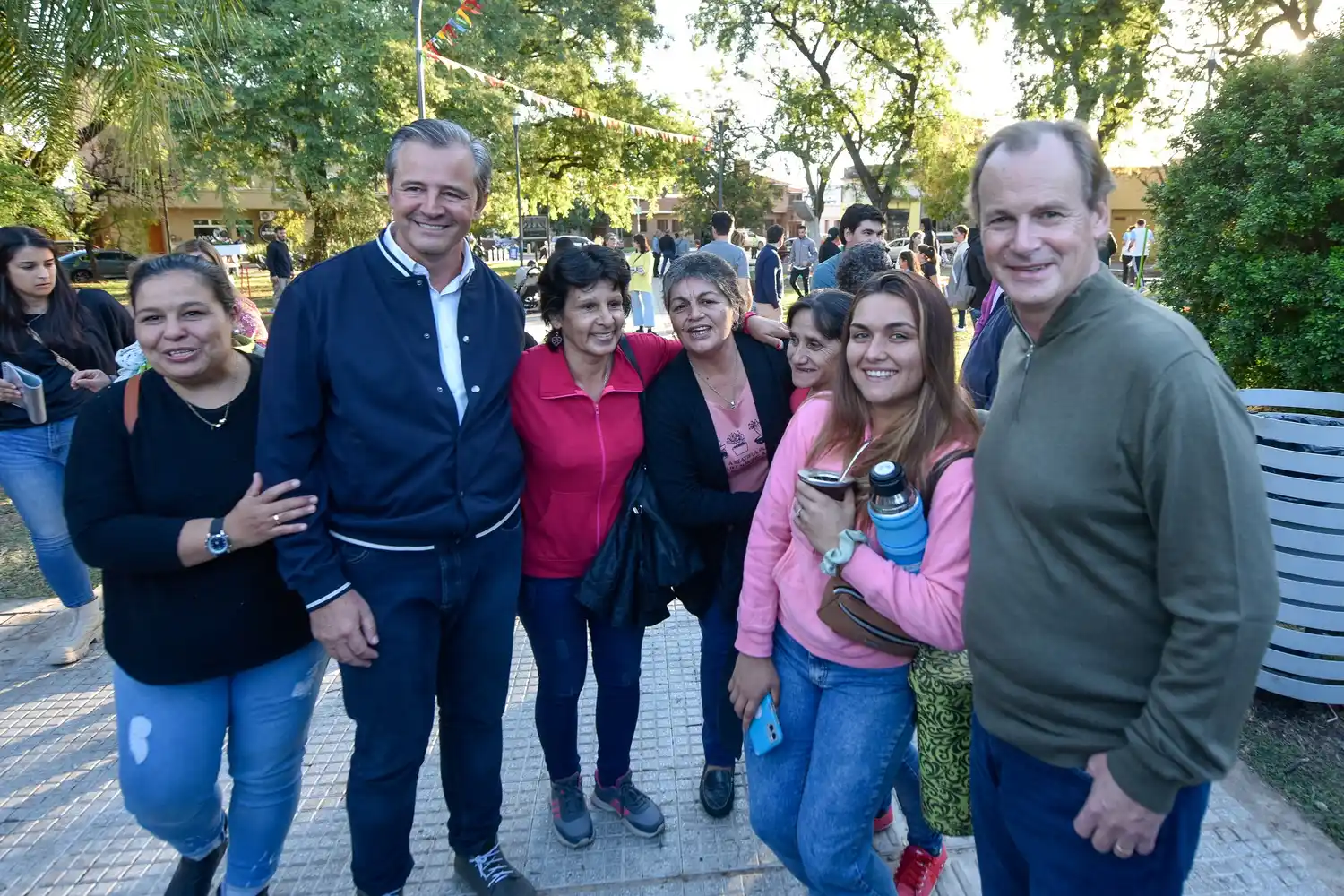 Bordet convocó a los vecinos a cuidar las obras en los espacios públicos