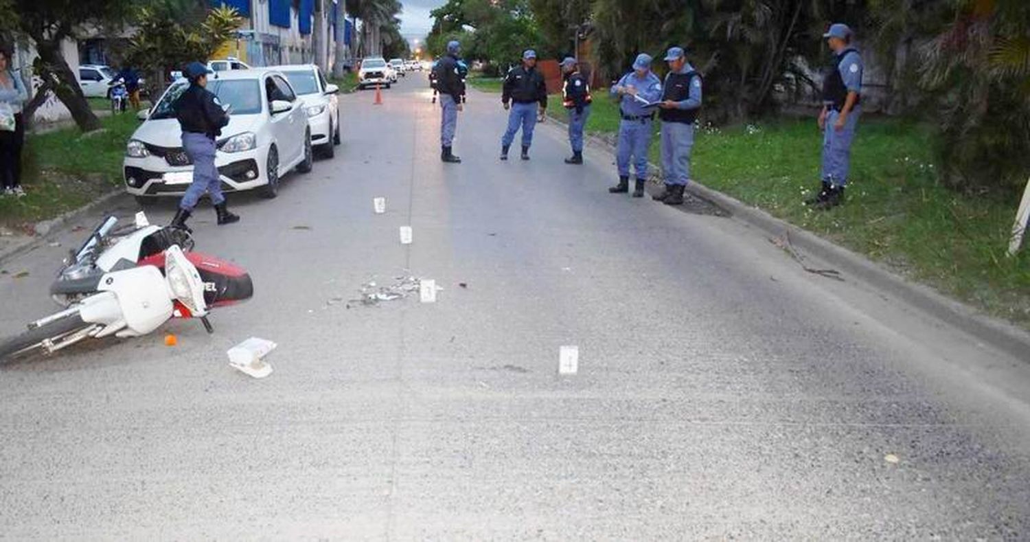 Siniestro vial: Un adolescente falleció 
y su madre resultó con lesiones graves