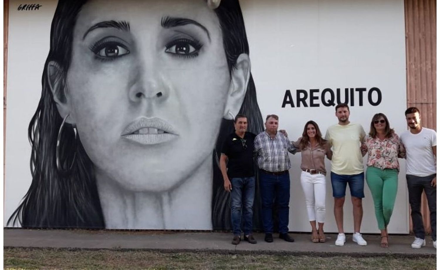 Soledad Pastorutti, homenajeada con un mural en Arequito