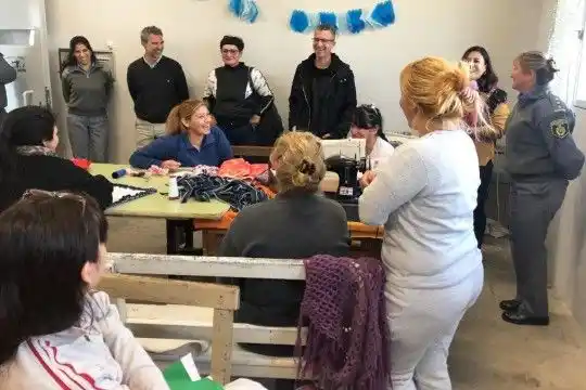 Rosario capacitará en oficios en la cárcel de mujeres