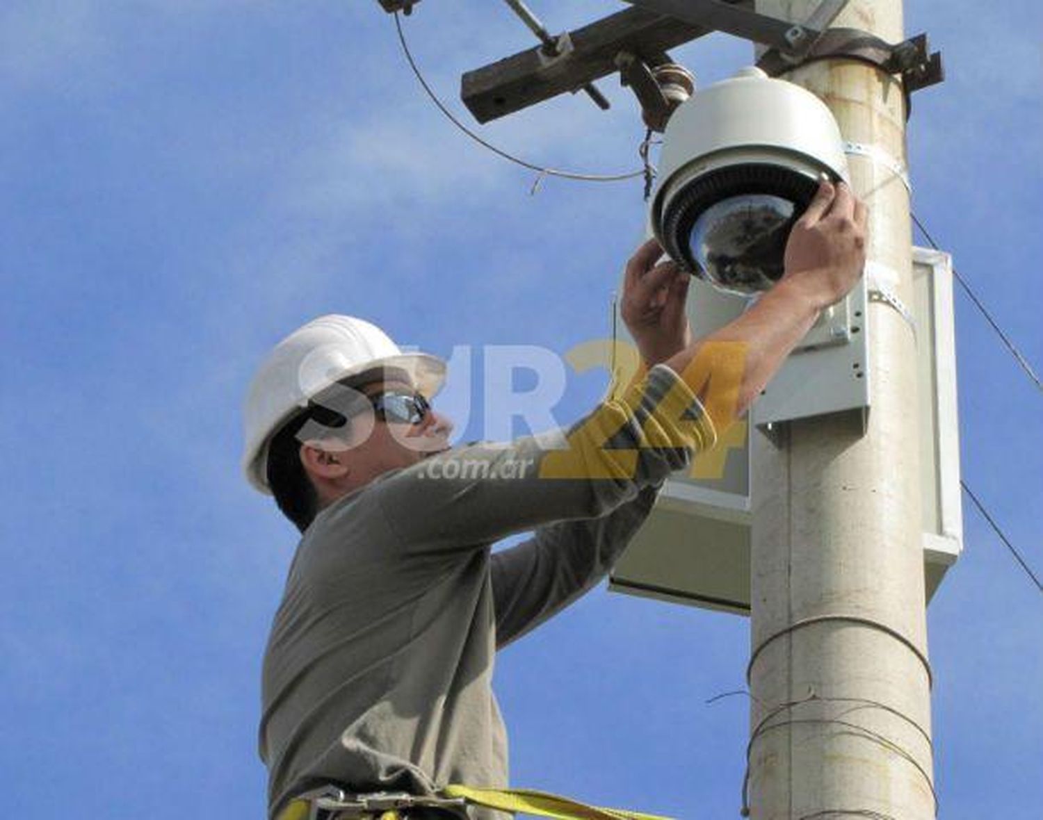 Rostom solicita la instalación de cámaras de seguridad en tres barrios de la ciudad