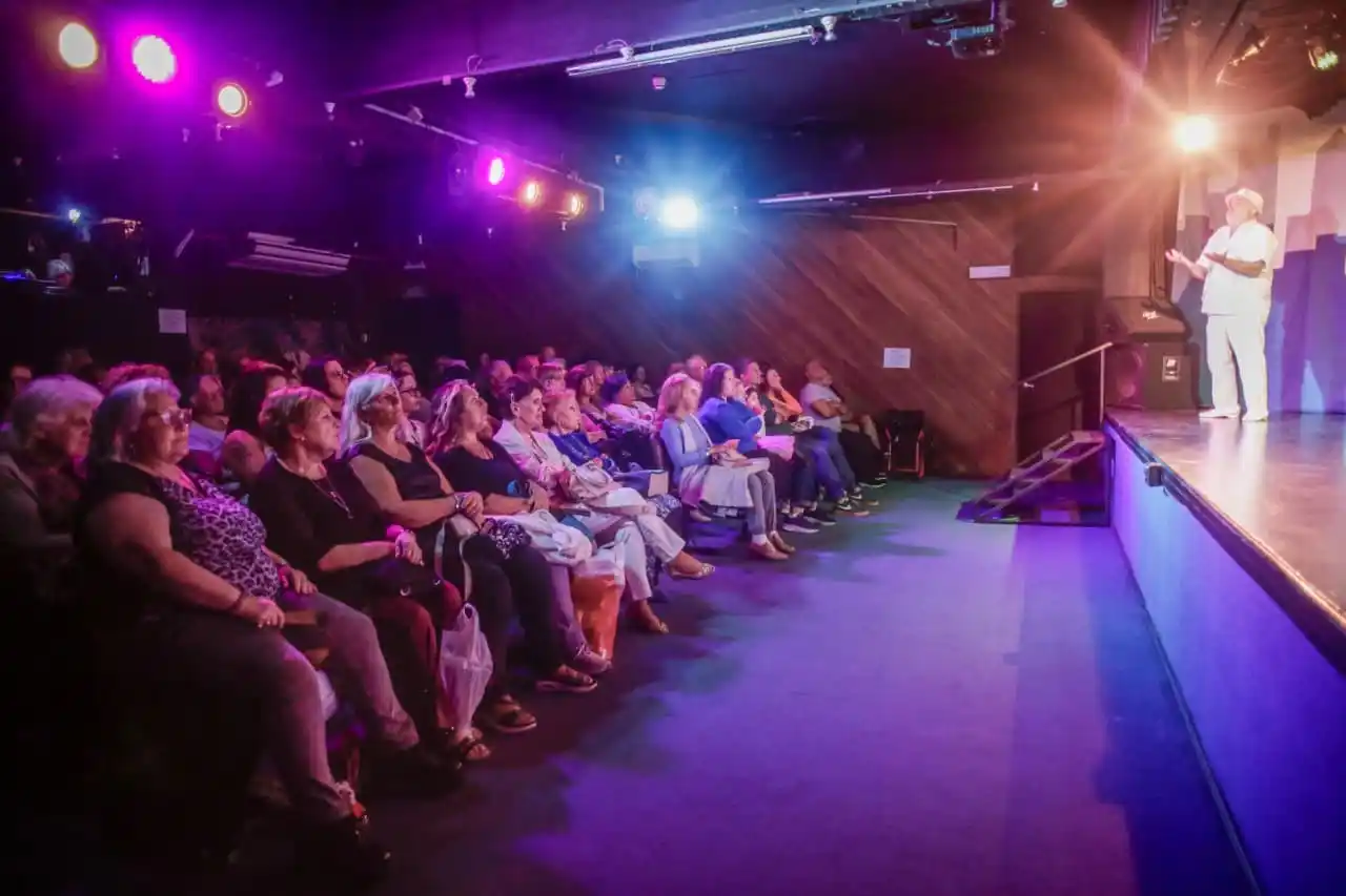 La programación anunciada incluye ciclos de cine, espectáculos musicales, propuestas teatrales y talleres.