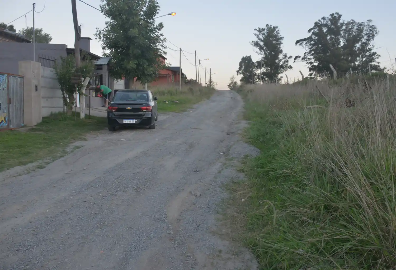 Vecinos de De los Granaderos al 500 reclaman soluciones por el estado intransitable de la calle