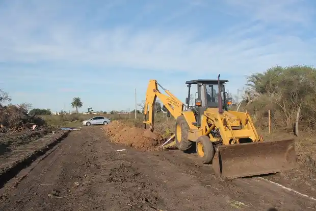La Municipalidad trabaja en terrenos destinados al programa PROCREAR 