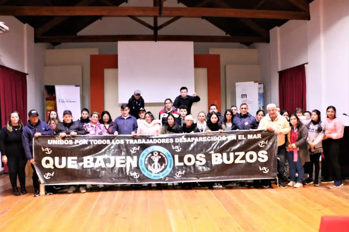 Familiares de marineros desaparecidos presentaron un documental en Gualeguaychú