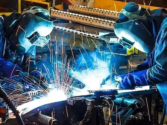 La UOM lanza un paro nacional el miércoles y advierte por miles de puestos de trabajo en riesgo