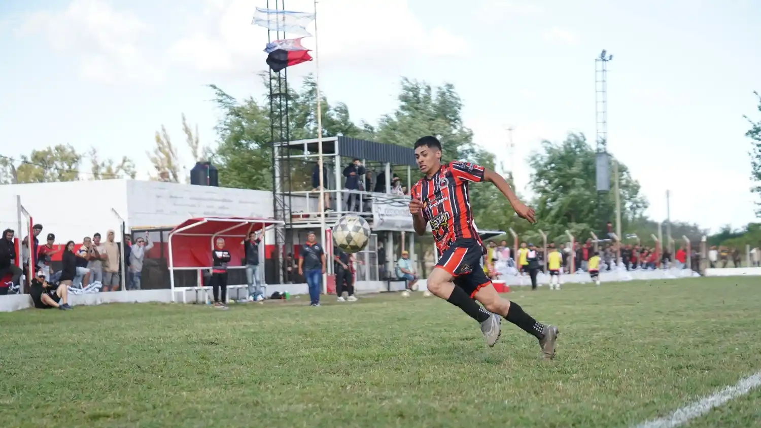 La "H" quiere sumar una nueva estrella