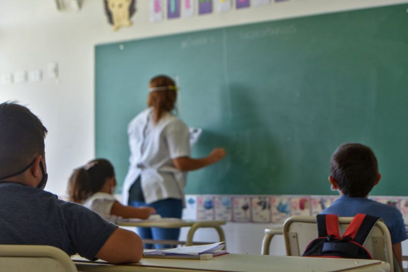 El Gobierno busca avanzar en una “presencialidad administrada” en las escuelas