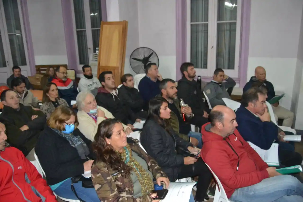 El municipio realizó una reunión informativa con la presencia de clubes de nuestro medio