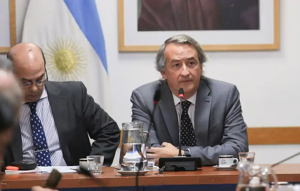 El diputado Nicolás Mayoraz fue elegido presidente de la Comisión de Asuntos Constitucionales.