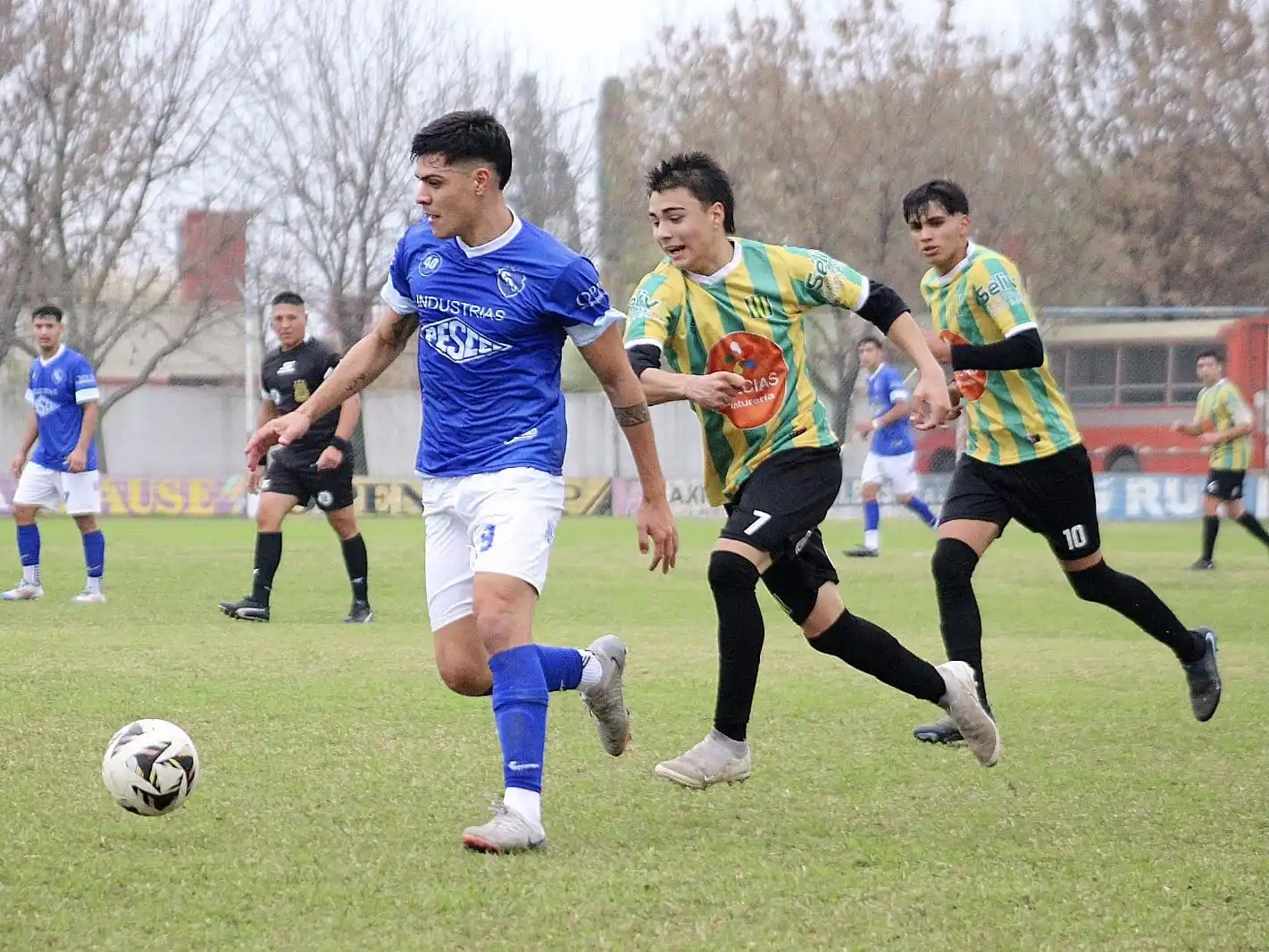 Fútbol local