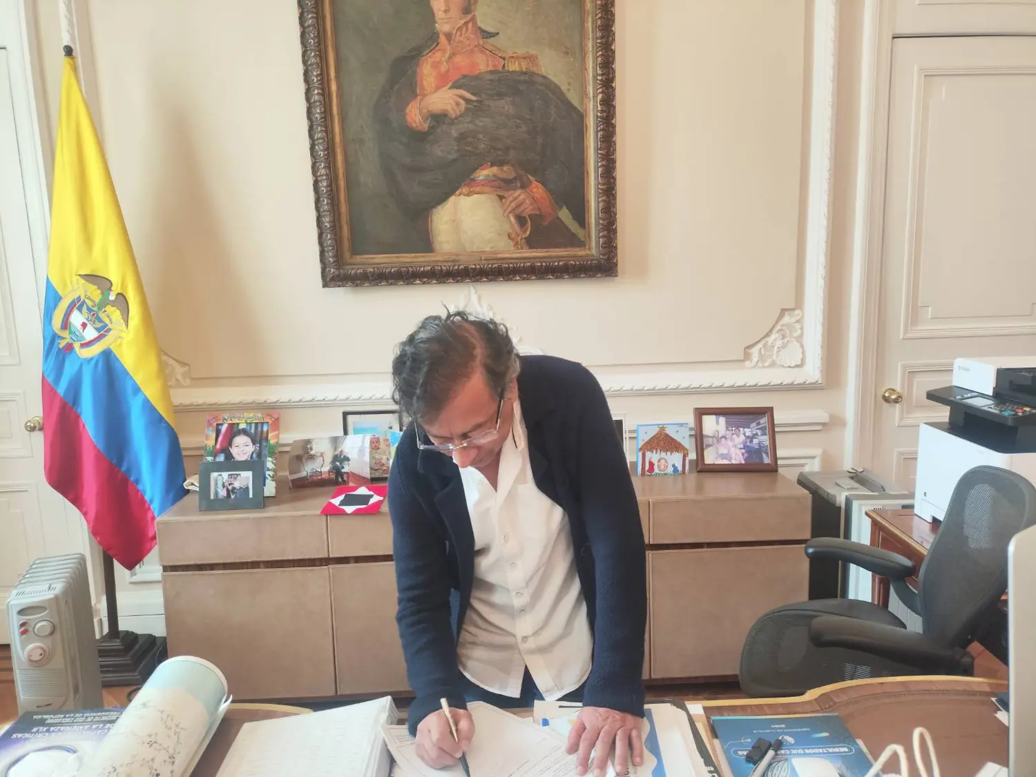Presidente Gustavo Petro firmó decreto para consulta popular sobre reforma laboral