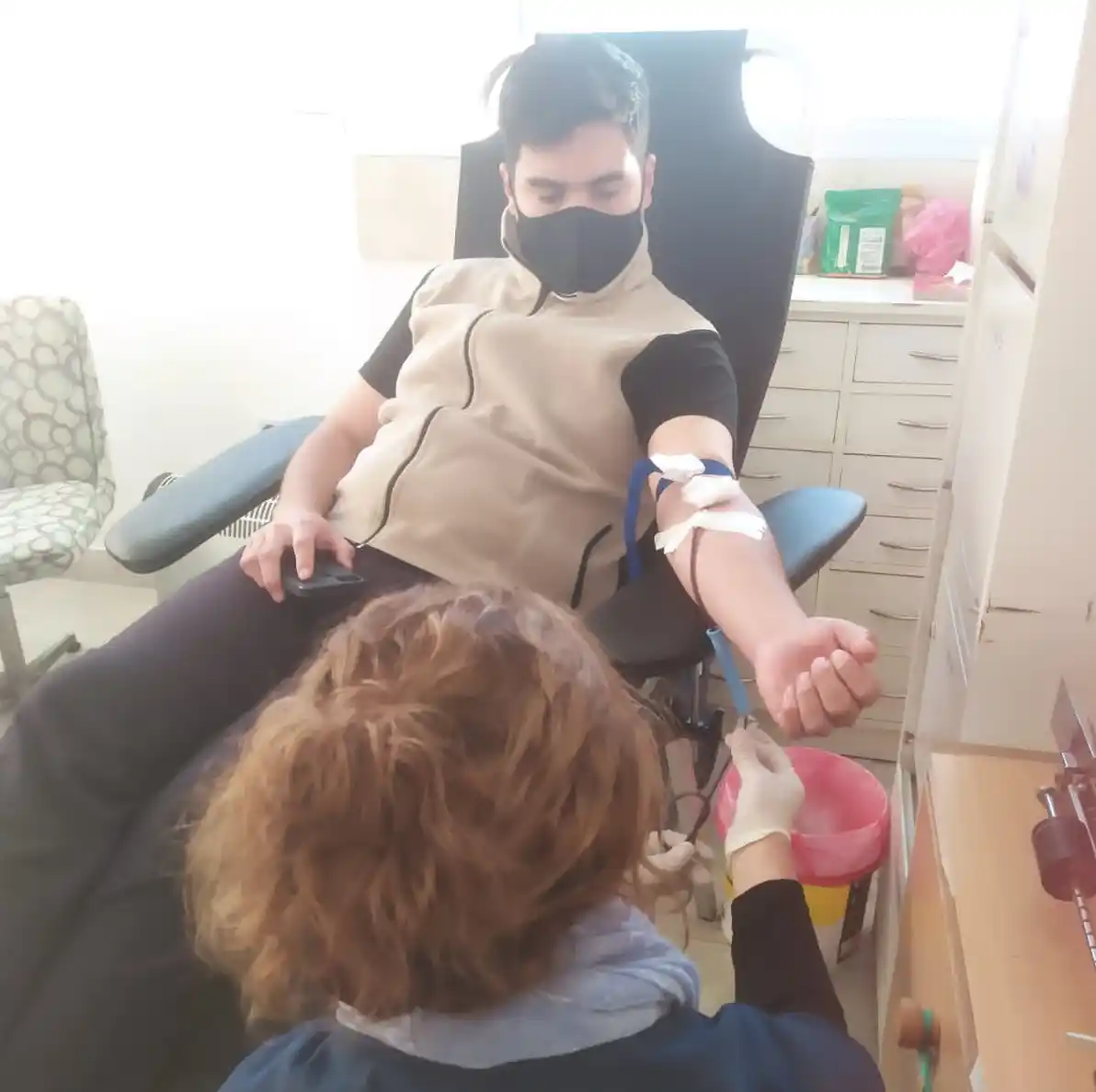 Junto al Centro de Salud Artusi, el Banco de Sangre realizó una colecta en Pueblo Belgrano