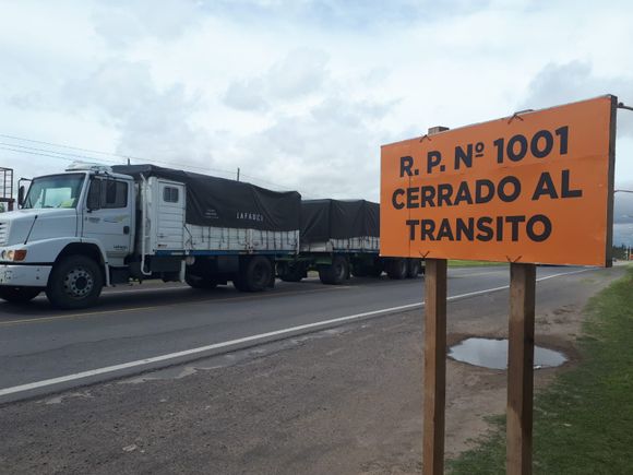 Ruta 1001 continúa cerrada al tránsito y la circulación es solo por 191
