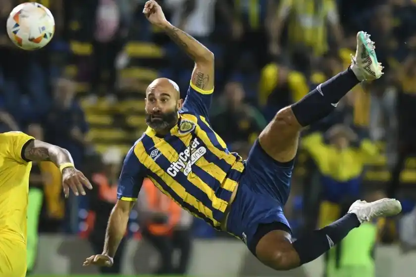 Copa Libertadores: Carlos Quintana rompió un récord vigente hace más de 20 años en Central