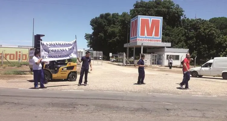 Maxiconsumo contra Molinos