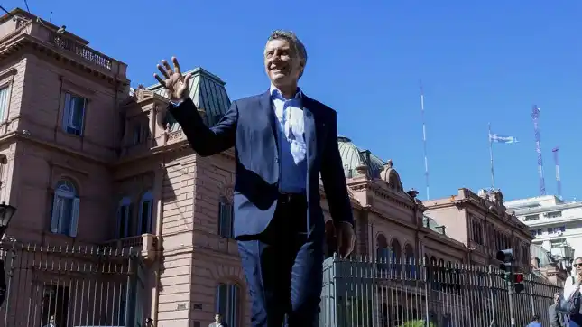 “Ayer no paró el país, ayer se activó el cambio”