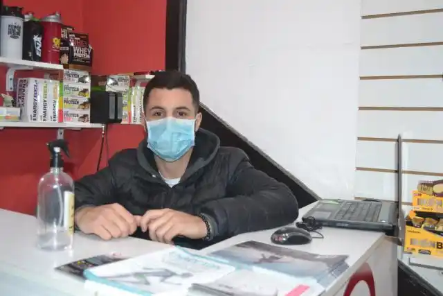 Los locales que dependen de ello, se esperanzan.