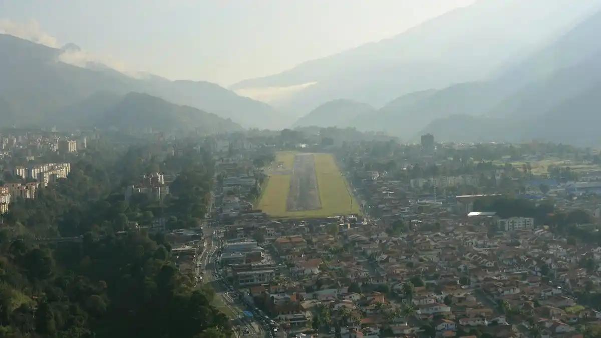 Sabe usted, ¿por qué restringieron el aeropuerto de Mérida?