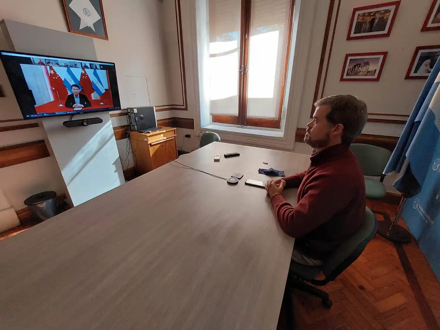 El intendente Piaggio participó de la inauguración de la Oficina de China en la FAM