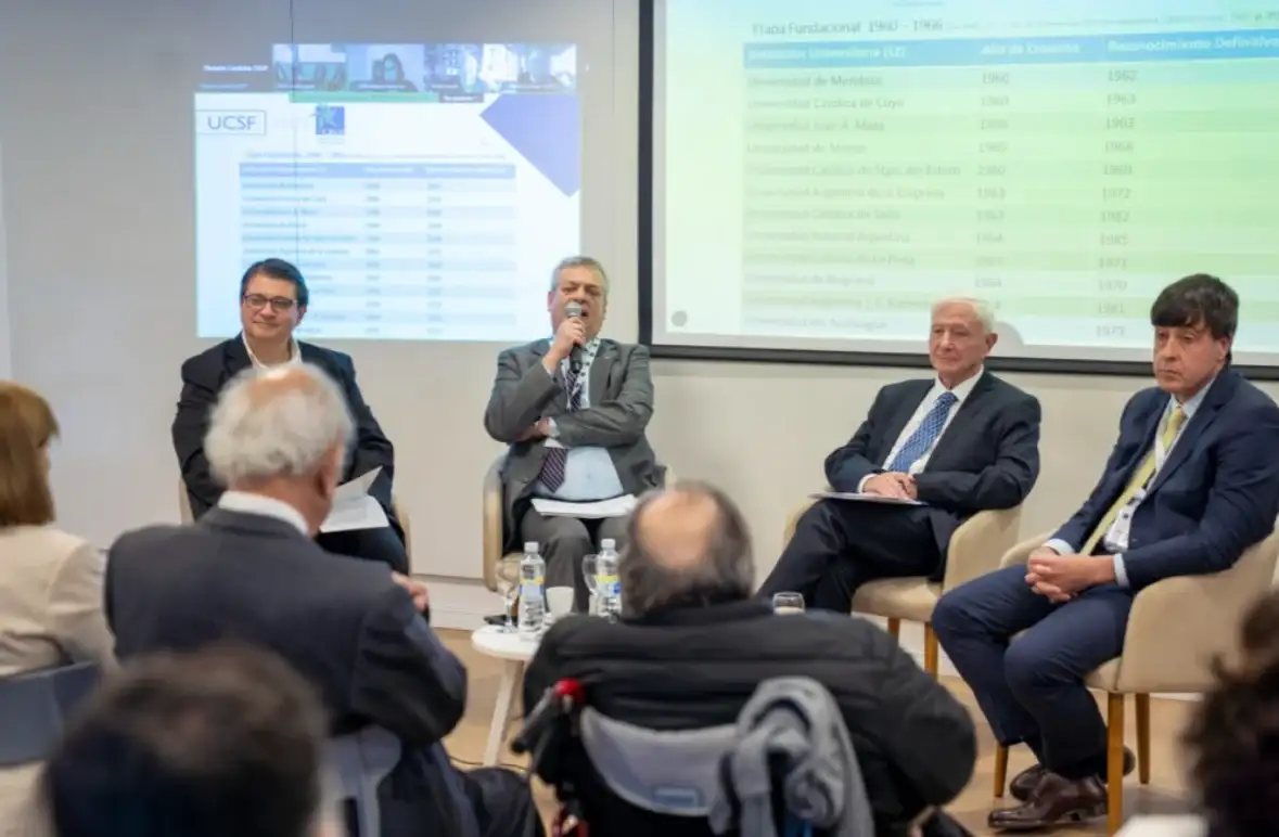 rector de la UCSF - 4