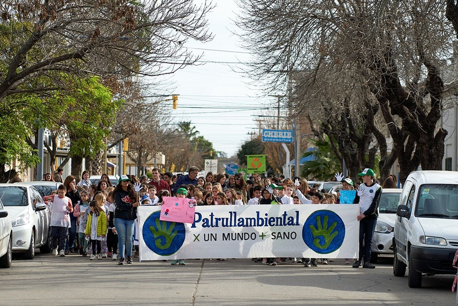 Maximino destacó la conciencia ambiental de los firmatenses