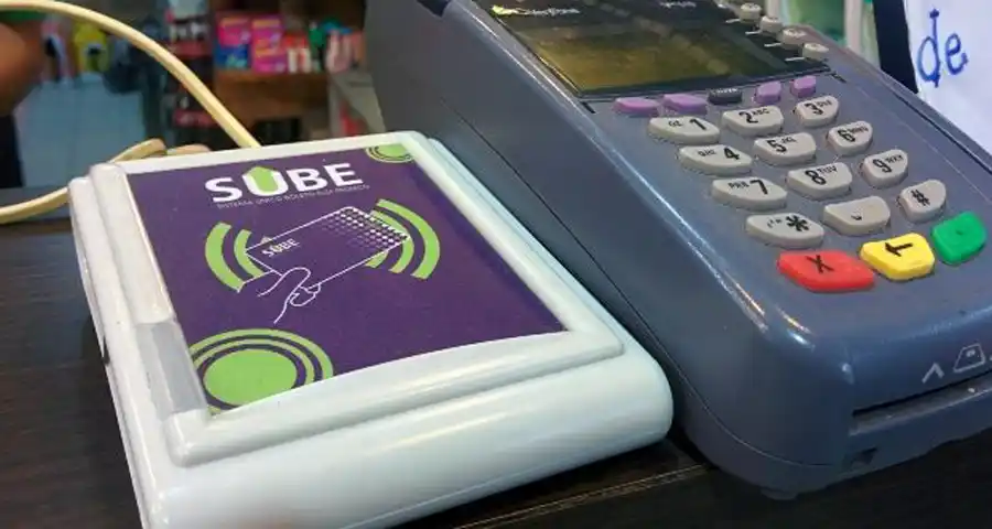 SUBE: afirman que hay un "alta" adhesión al paro en kioskos locales