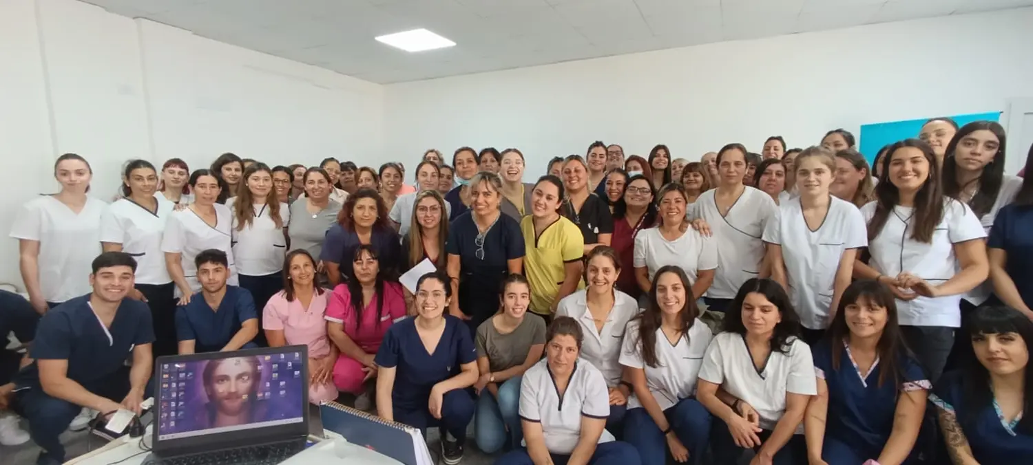 ¡Feliz día a todos los enfermeros y gracias por su tarea!