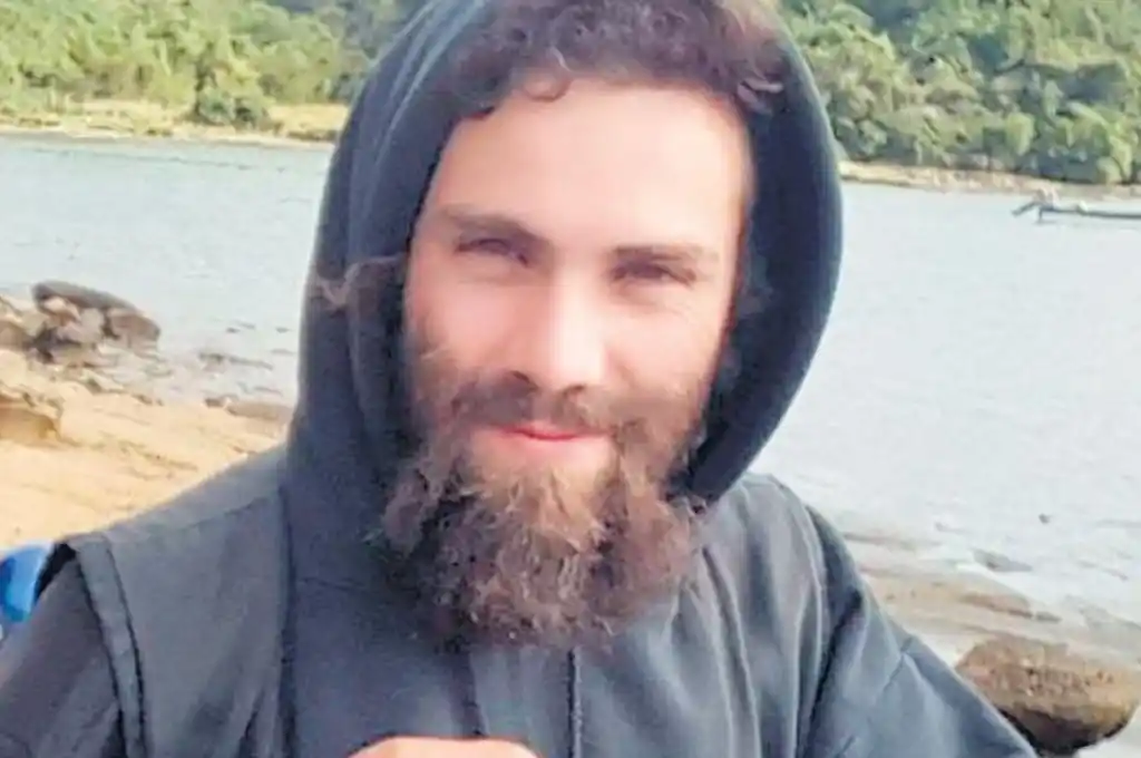 Por la muerte del artesano.