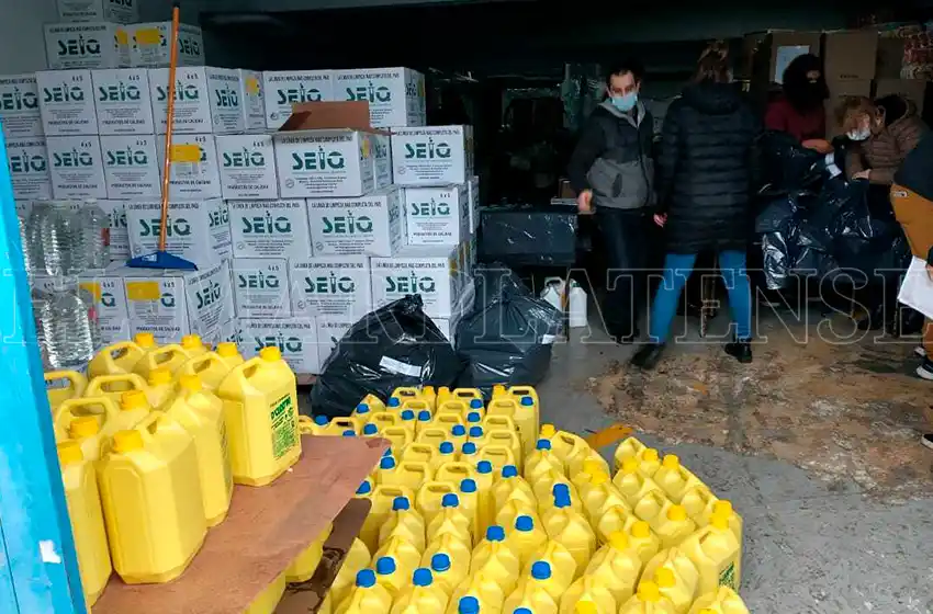 Comenzó la distribución de kits sanitarios para las escuelas que serán parte del circuito electoral