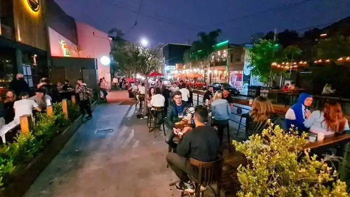 Los comerciantes de Mar del Plata aseguran que no acatarán ninguna restricción nocturna 