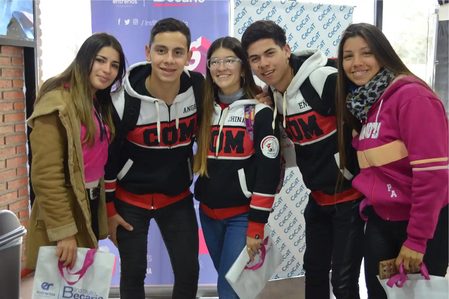 Se inicia el pago de becas para todos los niveles