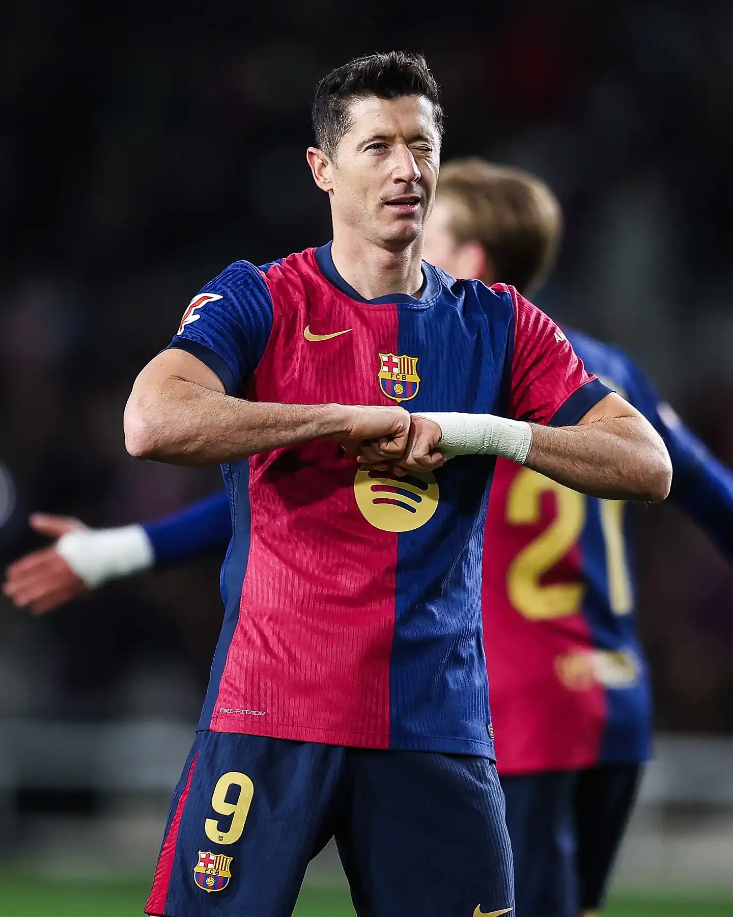 El polaco Lewandowski anotó para Barcelona.